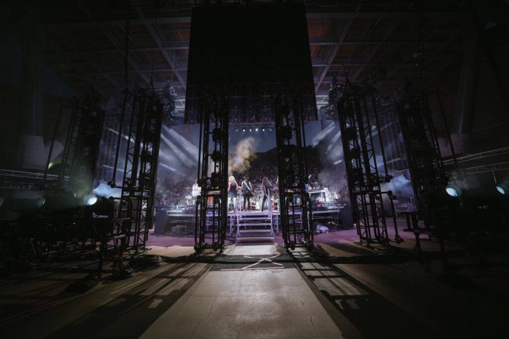 Behind the Curtain: Tour Life from the People Who Live It